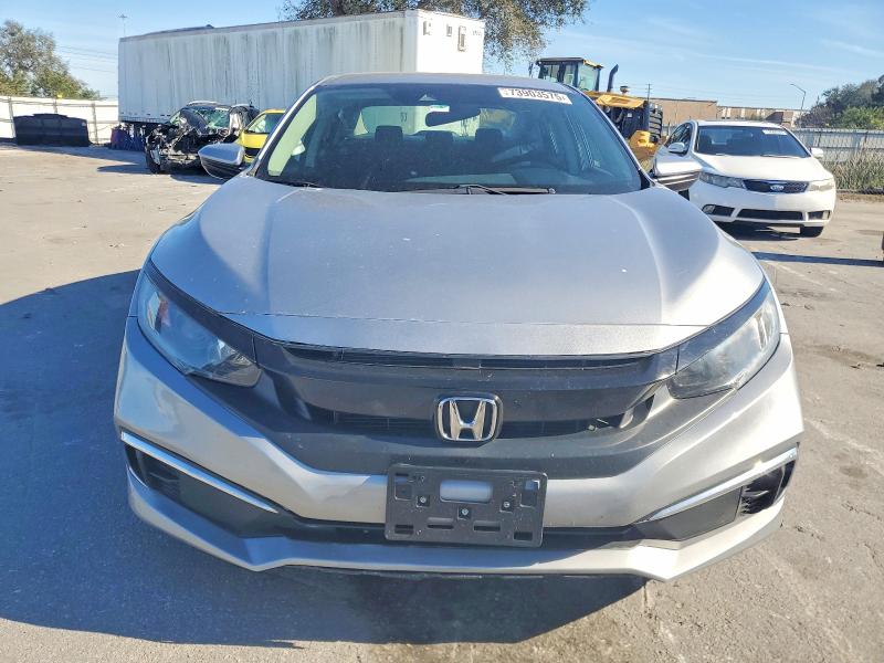 Photo 5 from auction – 2019 HONDA CIVIC with VIN 19XFC2F60KE036063