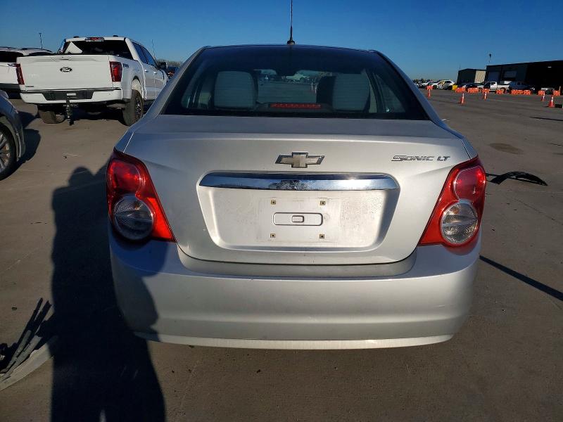 Photo 6 from auction – 2012 CHEVROLET SONIC with VIN 1G1JC5SH6C4155105