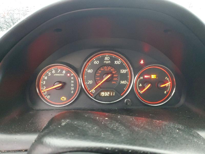 Photo 9 from auction – 2003 HONDA CIVIC with VIN 1HGEM22923L063218