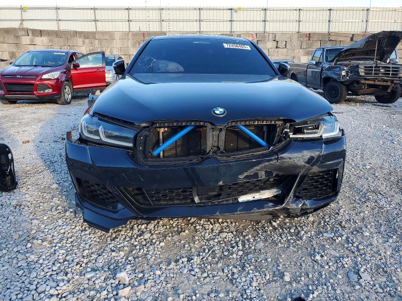 Photo 5 from auction – 2021 BMW M550XI with VIN WBA13BK04MCF21912