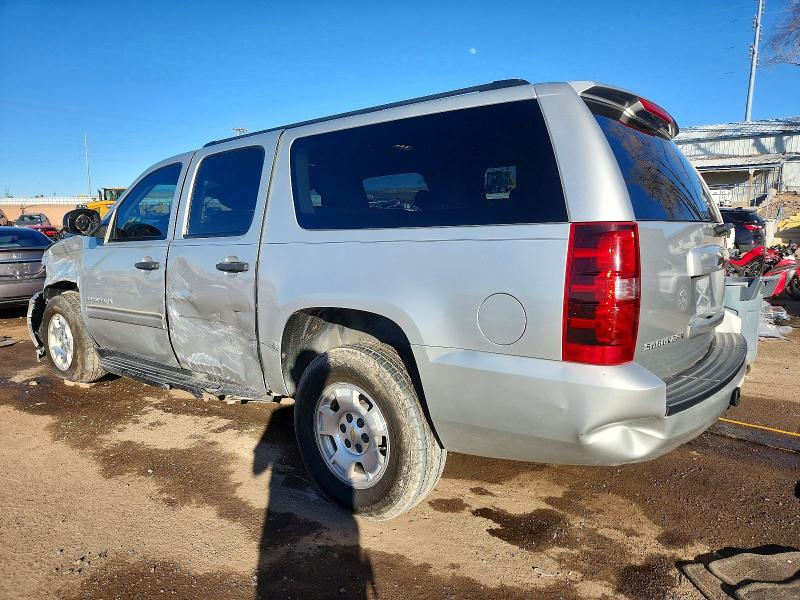 Photo 2 from auction – 2010 CHEVROLET SUBURBAN K with VIN 1GNUKHE34AR143681