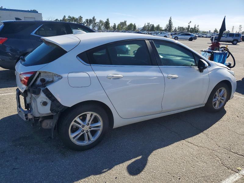 Photo 3 from auction – 2017 CHEVROLET CRUZE LT with VIN 3G1BE6SM7HS588294