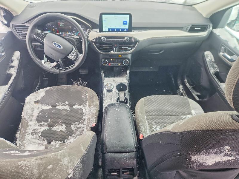 Photo 8 from auction – 2021 FORD ESCAPE with VIN 1FMCU9G61MUA07582