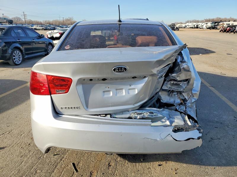 Photo 6 from auction – 2012 KIA FORTE EX with VIN KNAFU4A23C5495174