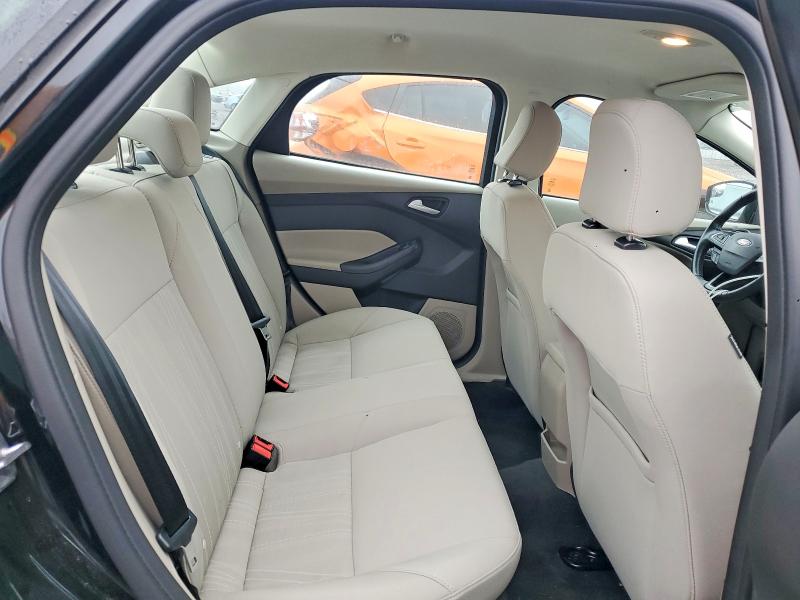 Photo 10 from auction – 2015 FORD FOCUS with VIN 1FADP3F26FL305491