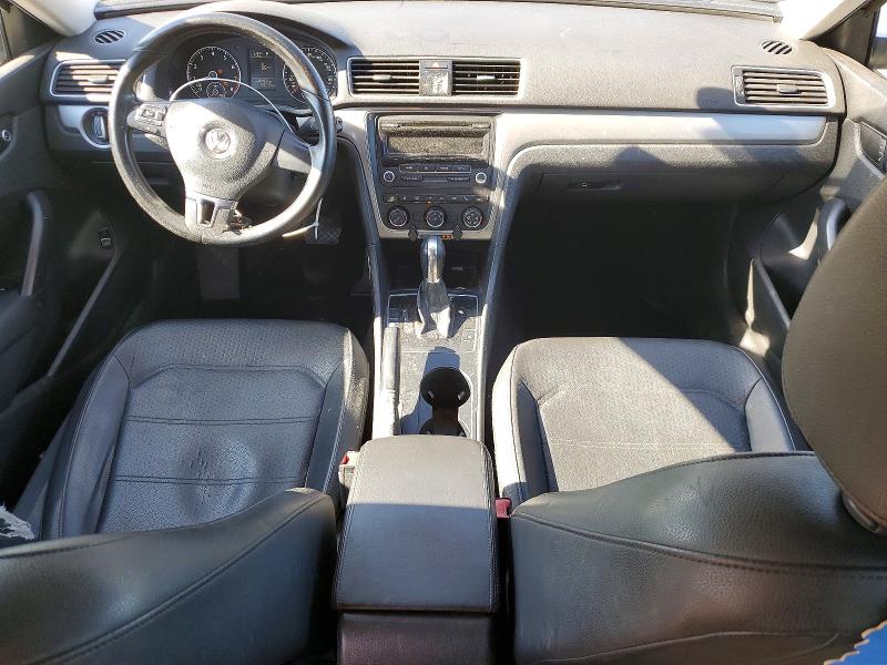 Photo 8 from auction – 2014 VOLKSWAGEN PASSAT S with VIN 1VWAP7A36EC008026