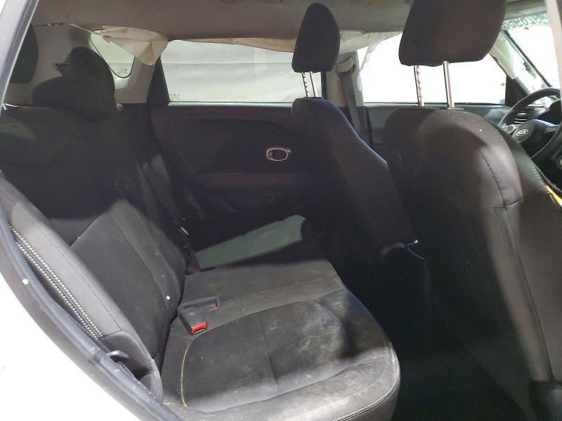 Photo 11 from auction – 2015 KIA SOUL with VIN KNDJN2A24F7233851