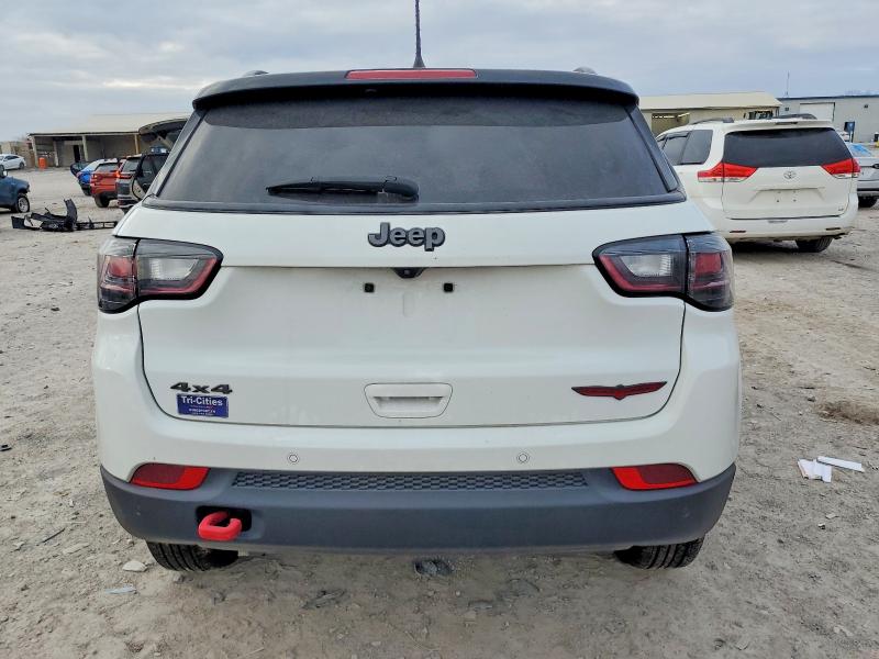Photo 6 from auction – 2023 JEEP COMPASS with VIN 3C4NJDDN7PT525490