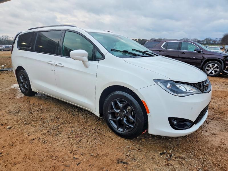 Photo 4 from auction – 2019 CHRYSLER PACIFICA with VIN 2C4RC1BG5KR508441