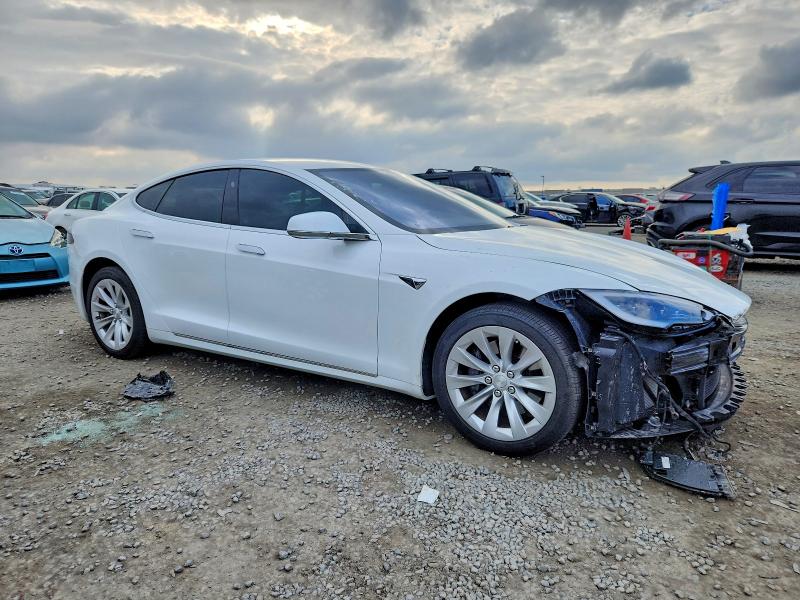 Photo 4 from auction – 2017 TESLA MODEL S with VIN 5YJSA1E19HF181769