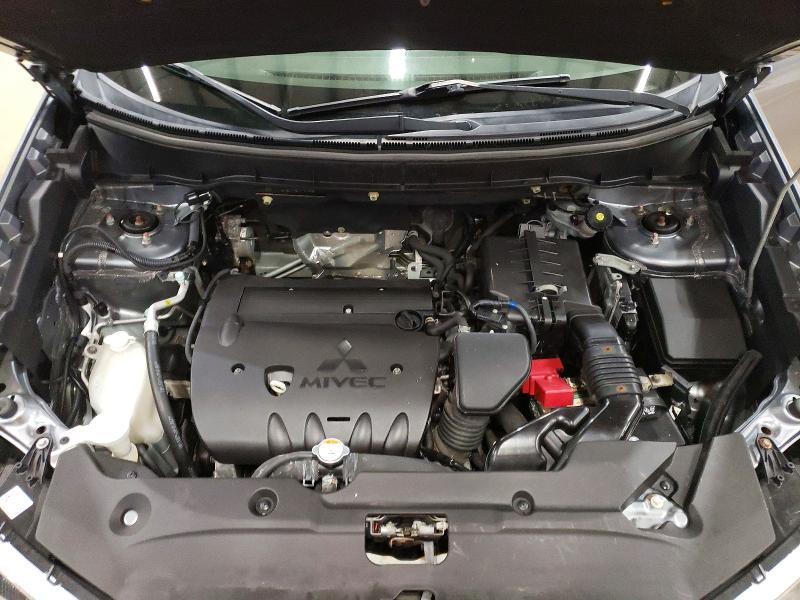 Photo 11 from auction – 2017 MITSUBISHI OUTLANDER with VIN JA4AR4AW6HZ017083