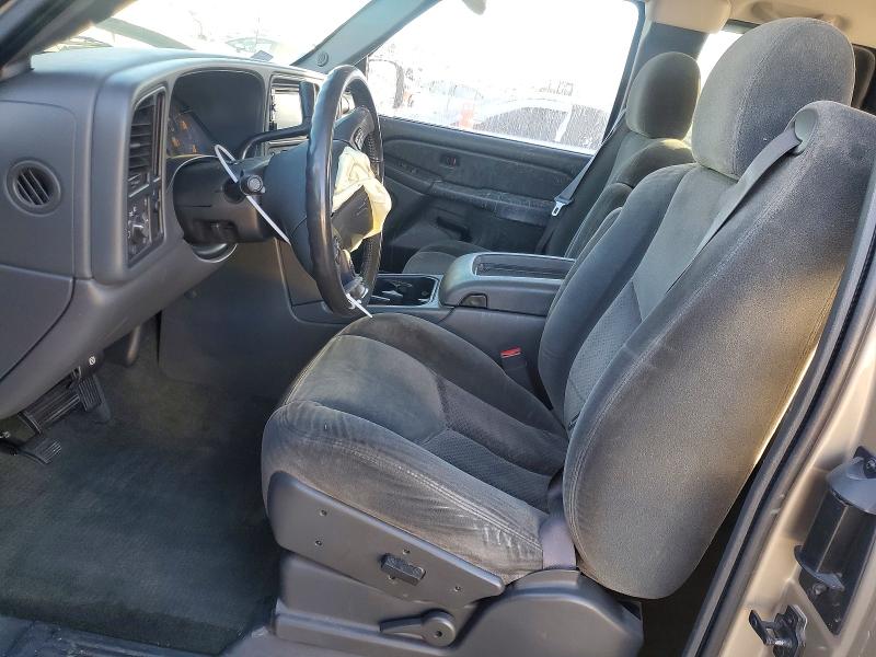 Photo 6 from auction – 2004 CHEVROLET SILVERADO with VIN 2GCEC19T741202151