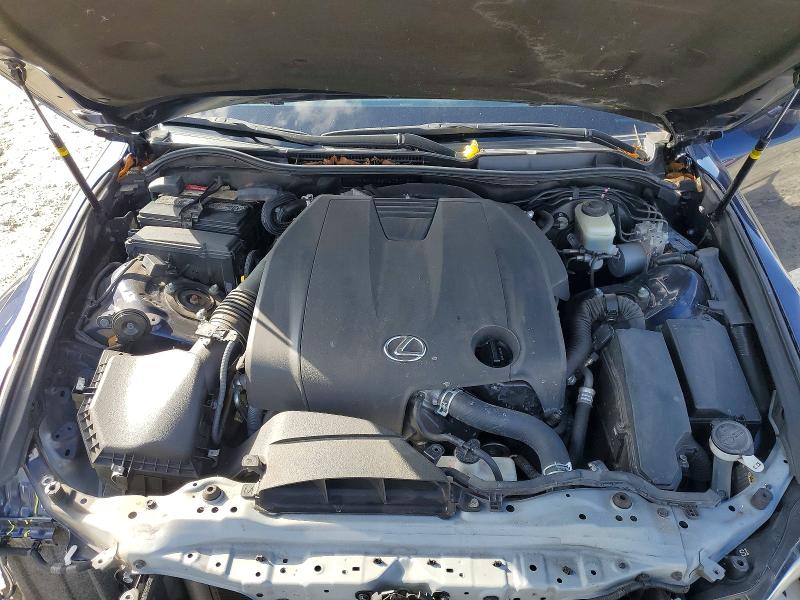 Photo 11 from auction – 2015 LEXUS IS with VIN JTHBF1D22F5080128