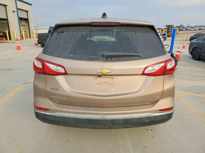 Photo 6 from auction – 2019 CHEVROLET EQUINOX LT with VIN 2GNAXKEV8K6100588