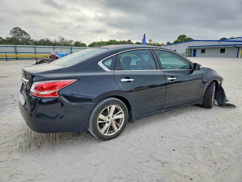 Photo 3 from auction – 2013 NISSAN ALTIMA 2.5 with VIN 1N4AL3AP6DC211254