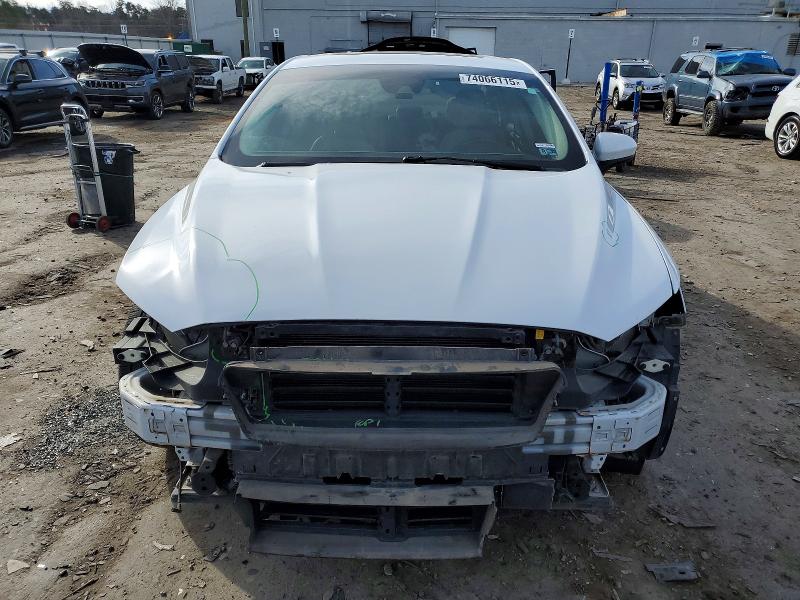 Photo 5 from auction – 2020 FORD FUSION SE with VIN 3FA6P0HD8LR253168
