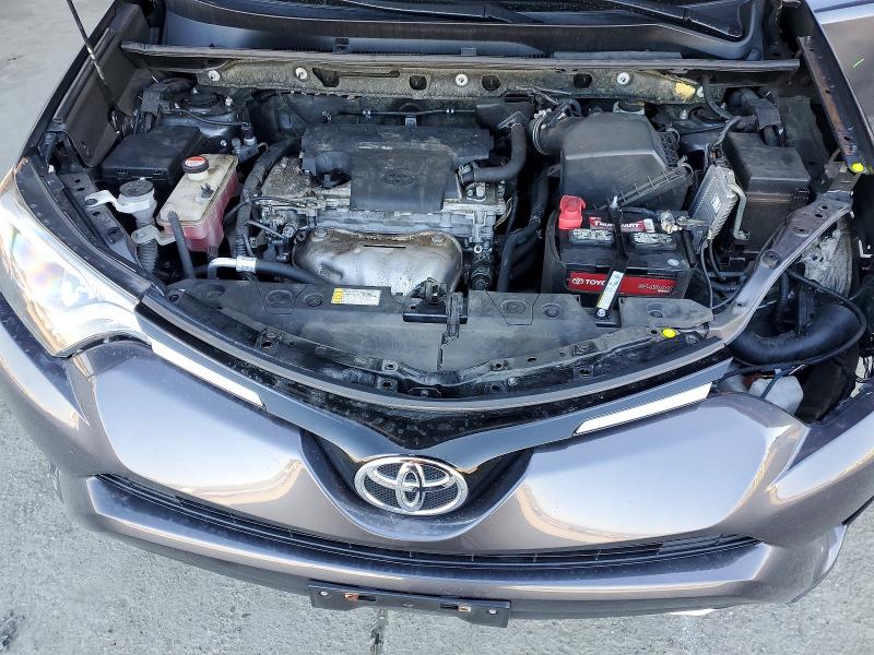 Photo 11 from auction – 2016 TOYOTA RAV4 XLE with VIN JTMWFREV6GJ068664