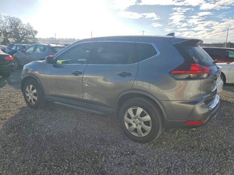 Photo 2 from auction – 2018 NISSAN ROGUE S with VIN KNMAT2MT1JP609277