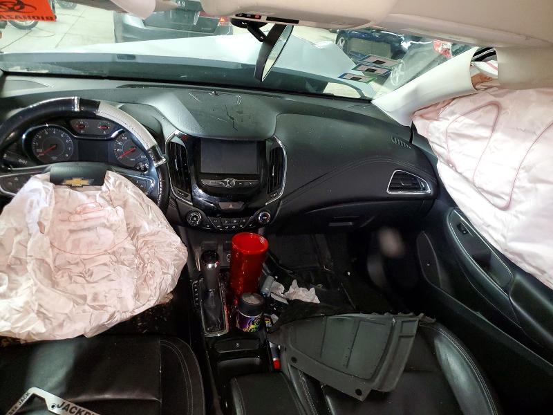 Photo 8 from auction – 2017 CHEVROLET CRUZE with VIN 3G1BF6SM7HS521188