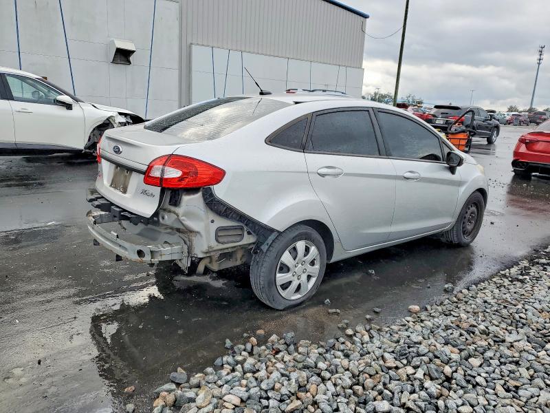 Photo 3 from auction – 2013 FORD FIESTA SE with VIN 3FADP4BJ0DM227286