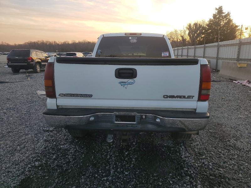 Photo 6 from auction – 2002 CHEVROLET SILVERADO with VIN 2GCEK19T121122392