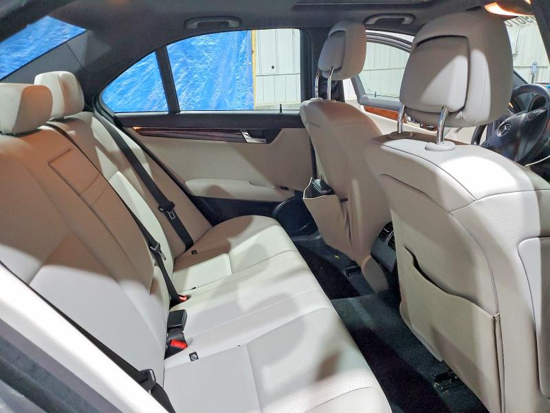 Photo 10 from auction – 2010 MERCEDES-BENZ C 300 4MAT with VIN WDDGF8BB9AF477959