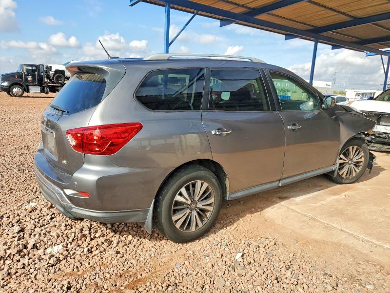Photo 3 from auction – 2017 NISSAN PATHFINDER with VIN 5N1DR2MN5HC667984