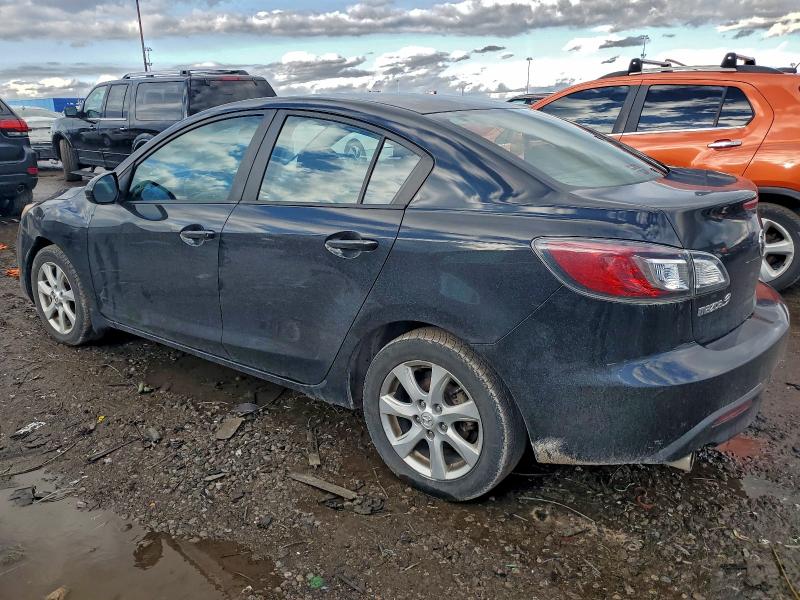 Photo 2 from auction – 2010 MAZDA 3 I with VIN JM1BL1SF1A1335500