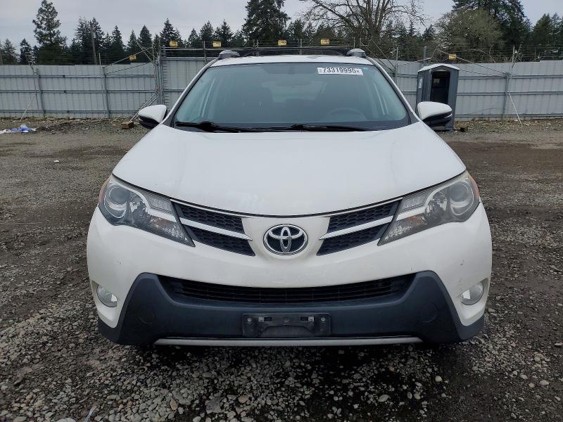 Photo 5 from auction – 2015 TOYOTA RAV4 XLE with VIN 2T3RFREV8FW321691