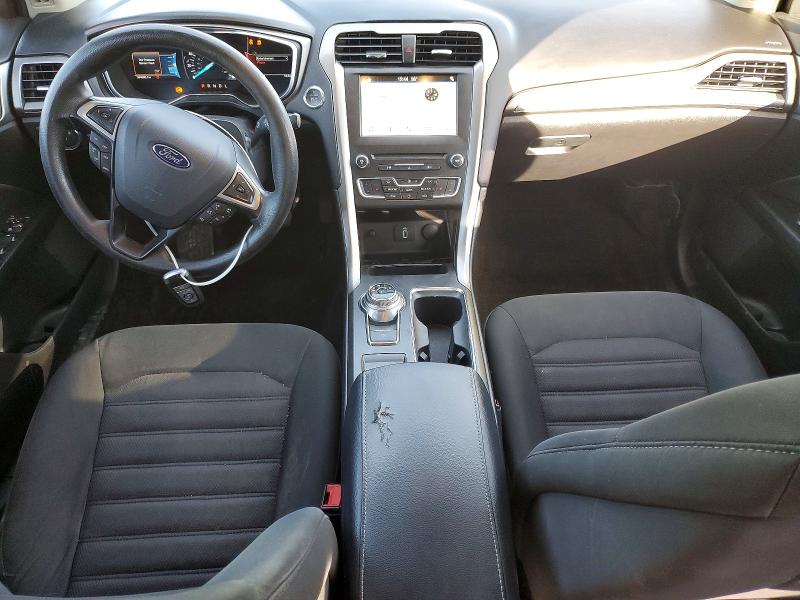 Photo 8 from auction – 2017 FORD FUSION with VIN 3FA6P0H77HR281058