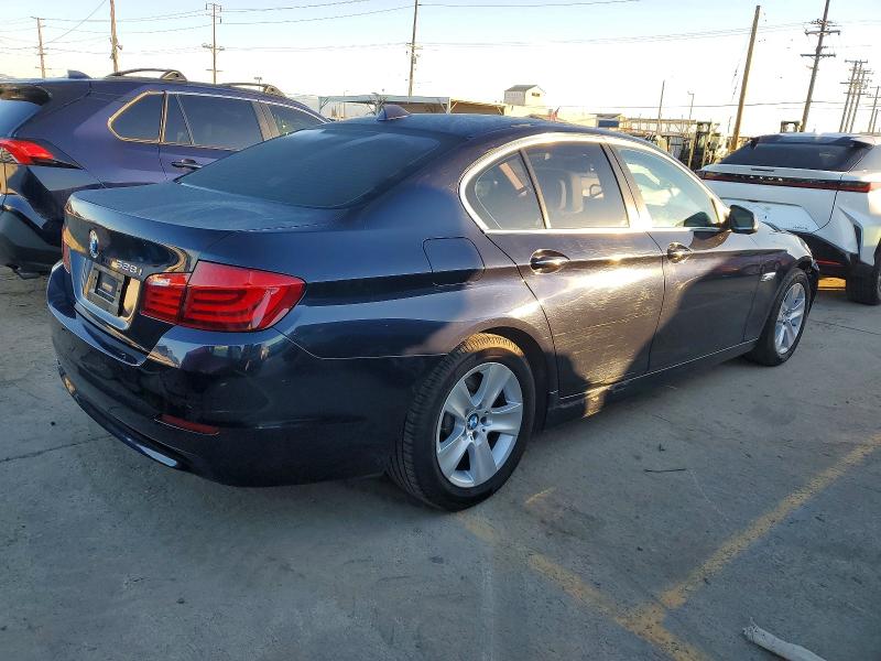Photo 3 from auction – 2011 BMW 528 with VIN WBAFR1C5XBC740280