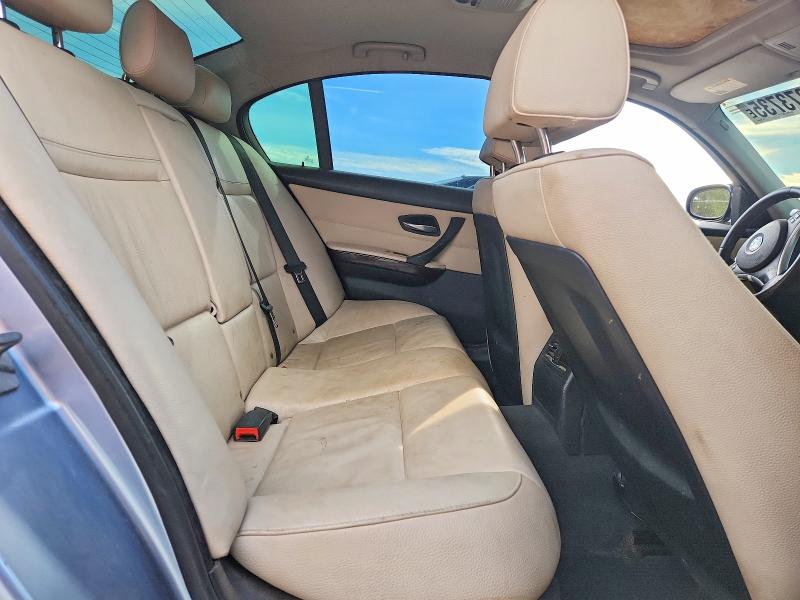 Photo 10 from auction – 2010 BMW 328 I with VIN WBAPH7G54ANM50849