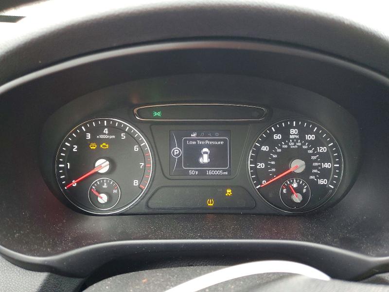 Photo 9 from auction – 2017 KIA SORENTO LX with VIN 5XYPG4A35HG219925