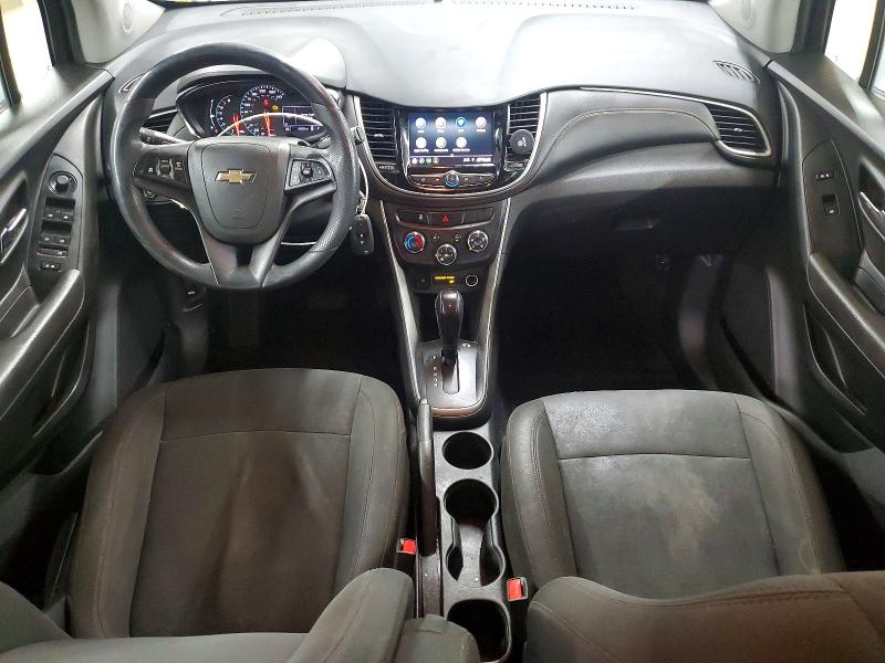 Photo 8 from auction – 2020 CHEVROLET TRAX LS with VIN KL7CJKSB7LB024211