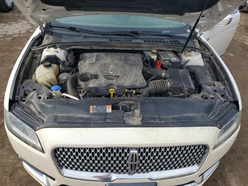 Photo 11 from auction – 2017 LINCOLN CONTINENTAL with VIN 1LN6L9SP5H5601415