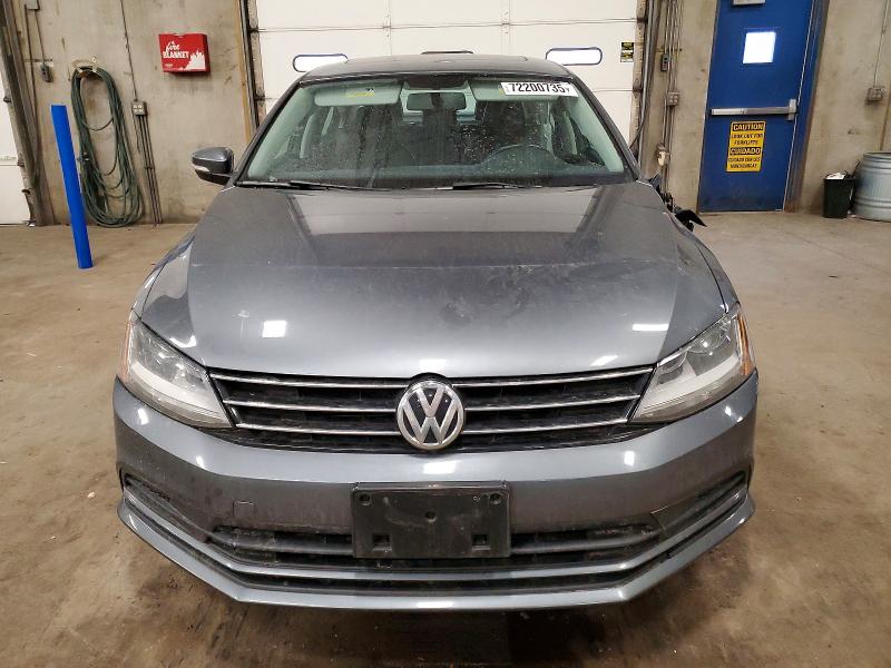 Photo 5 from auction – 2017 VOLKSWAGEN JETTA SE with VIN 3VWDB7AJ3HM264637