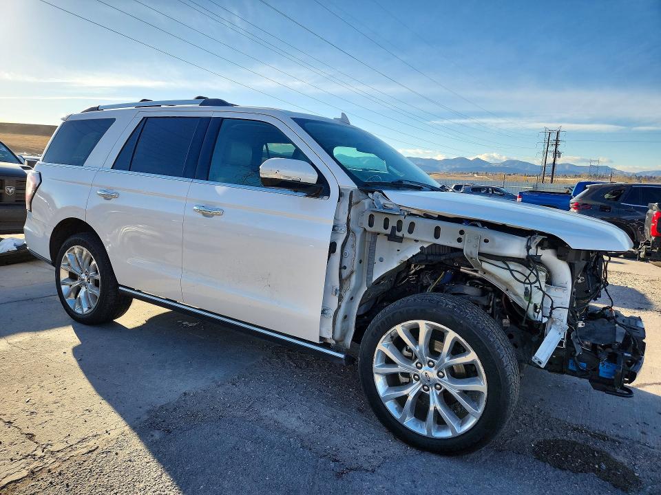 Photo 4 from auction – 2018 FORD EXPEDITION with VIN 1FMJU2AT2JEA60861