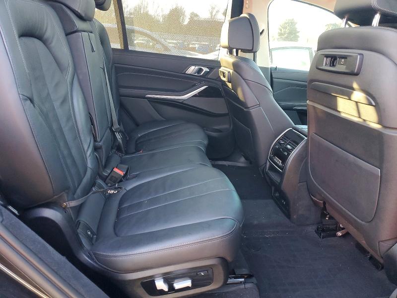 Photo 10 from auction – 2021 BMW X7 XDRIVE4 with VIN 5UXCW2C08M9G43671