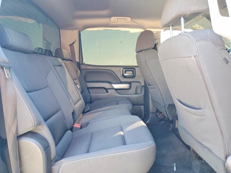 Photo 10 from auction – 2018 CHEVROLET SILVERADO with VIN 3GCUKREC4JG343295
