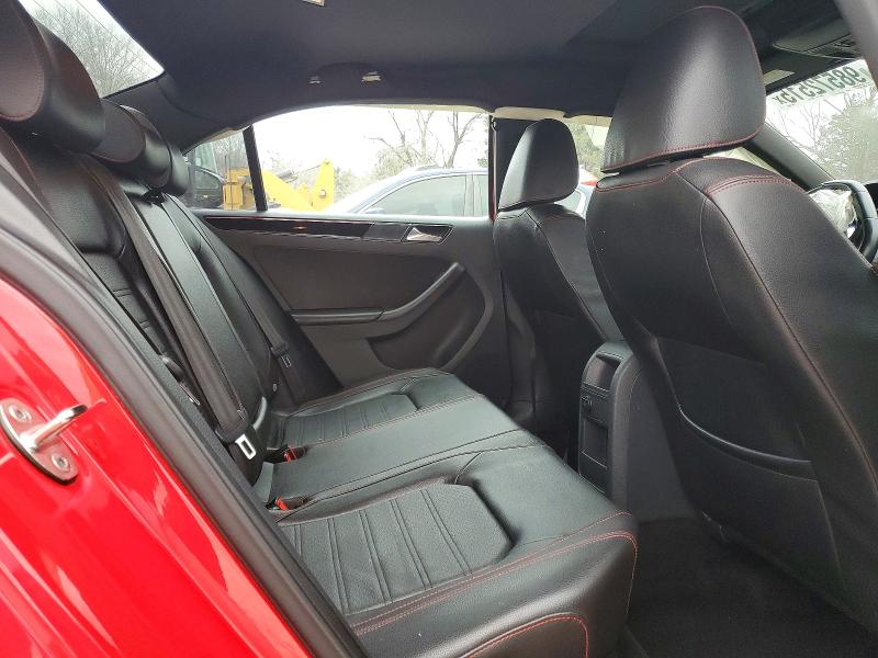 Photo 10 from auction – 2016 VOLKSWAGEN JETTA GLI with VIN 3VW4S7AJ0GM279692