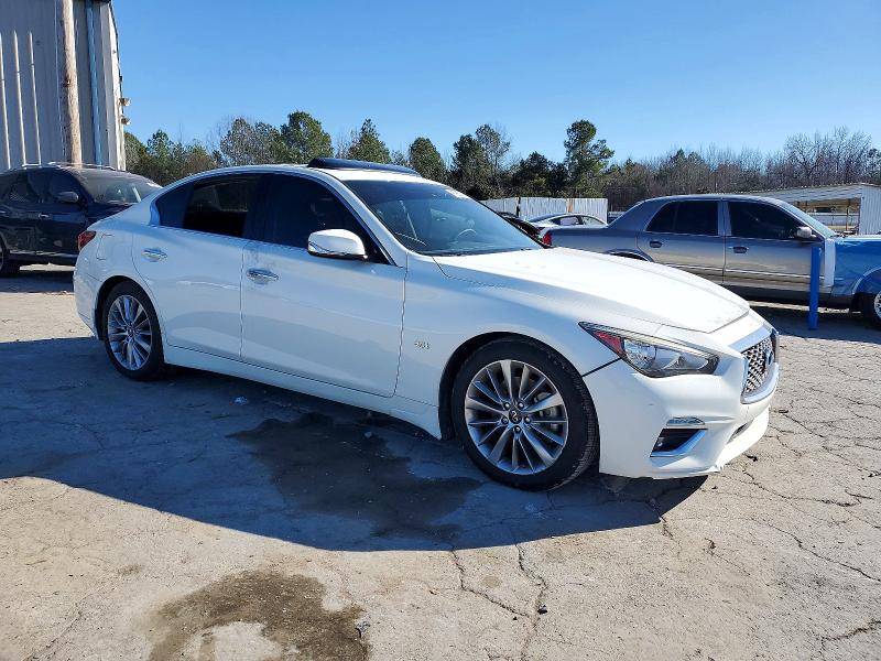 Photo 4 from auction – 2019 INFINITY Q50 with VIN JN1EV7AP1KM518158