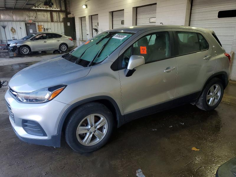 CHEVROLET TRAX LS 2019 with VIN 3GNCJKSB4KL377156 - Photo from auction