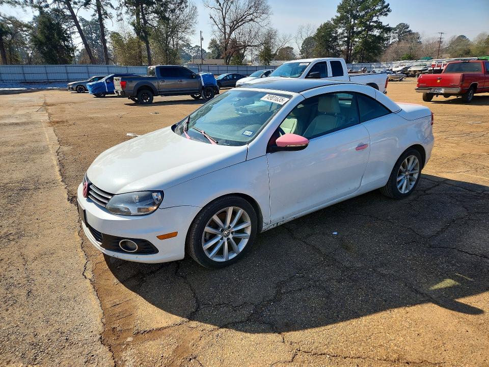 VOLKSWAGEN EOS KOMFOR 2015 with VIN WVWBW8AH0FV001963 - Photo from auction