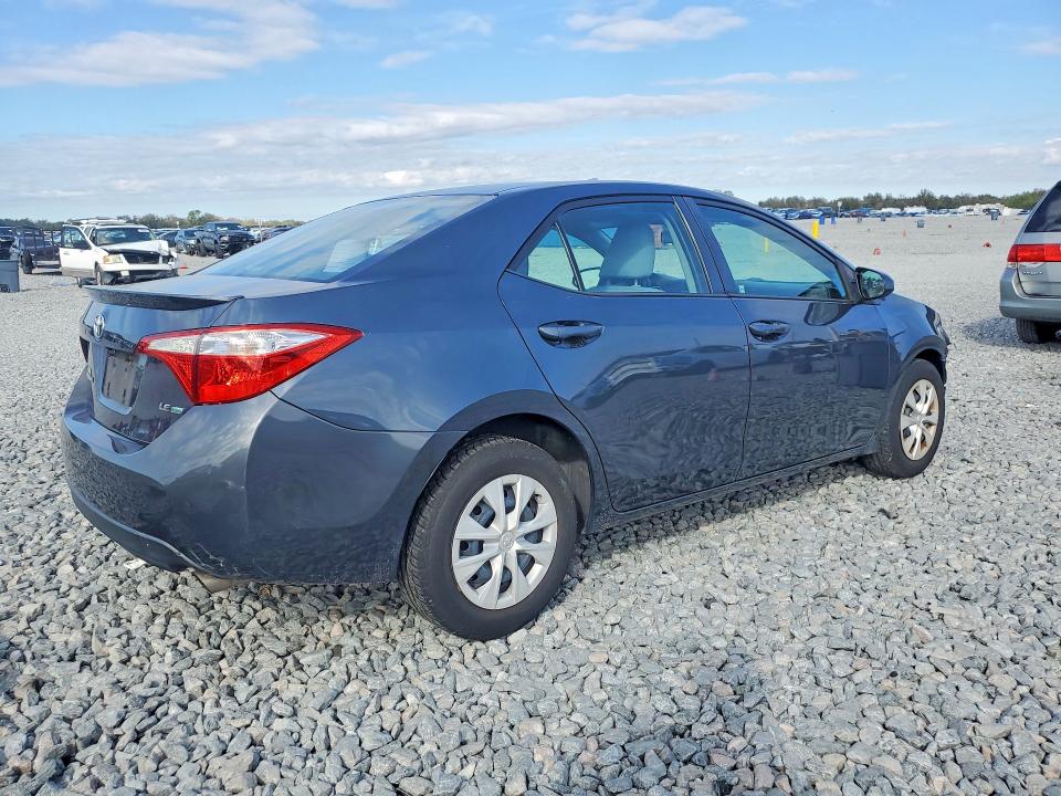 Photo 3 from auction – 2015 TOYOTA COROLLA with VIN 2T1BPRHE1FC335114