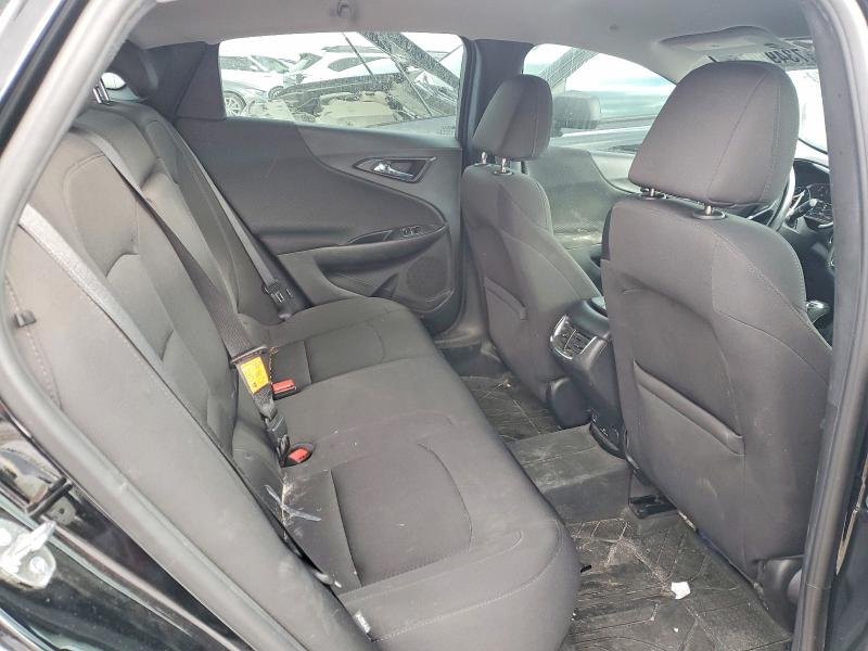 Photo 10 from auction – 2018 CHEVROLET MALIBU LT with VIN 1G1ZD5ST7JF241562