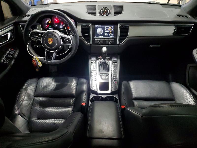 Photo 8 from auction – 2016 PORSCHE MACAN TURB with VIN WP1AF2A54GLB92863