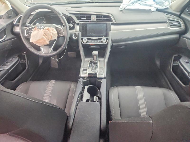 Photo 8 from auction – 2017 HONDA CIVIC EX with VIN 19XFC2F70HE070196