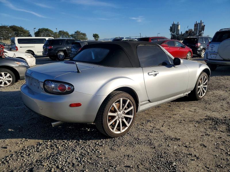 Photo 3 from auction – 2006 MAZDA MX-5 MIATA with VIN JM1NC25F060112442