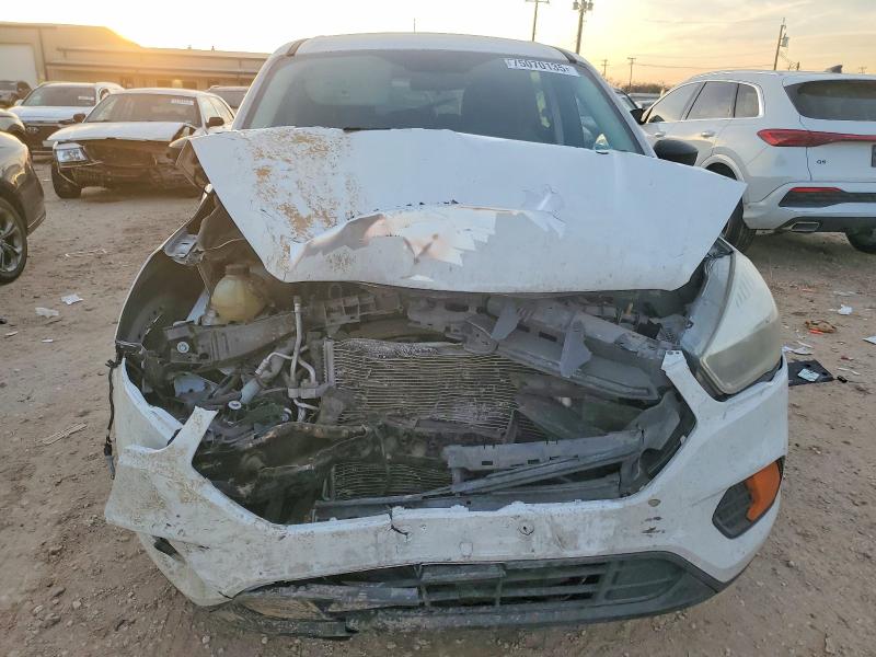 Photo 5 from auction – 2019 FORD ESCAPE with VIN 1FMCU0F77KUB00108