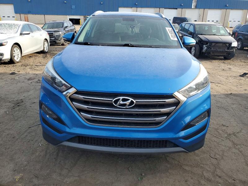 Photo 5 from auction – 2016 HYUNDAI TUCSON LIM with VIN KM8J33A21GU216726